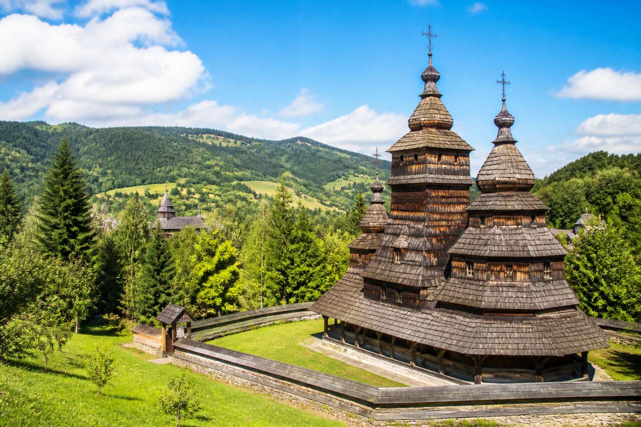 Les églises en bois des Carpates en Pologne et en Ukraine