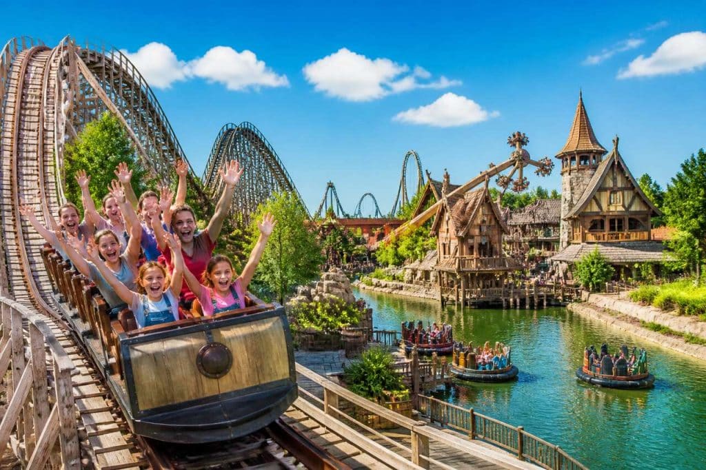 Les parcs d'attractions incontournables en Pologne pour petits et grands