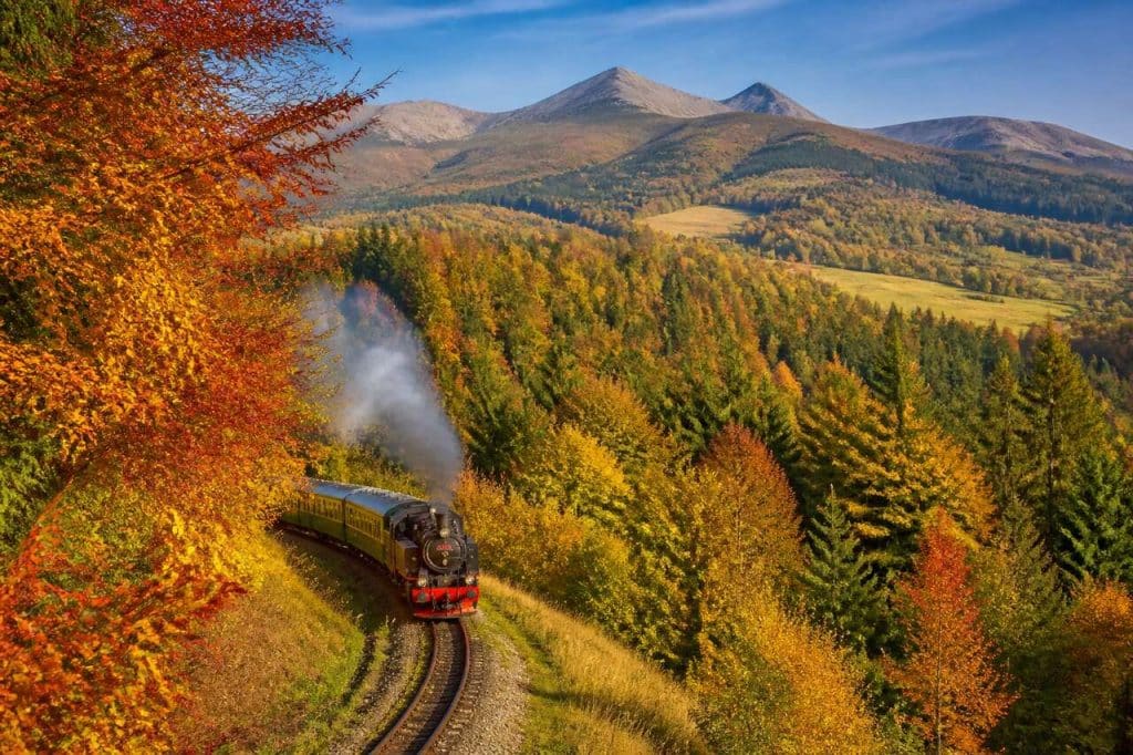 Bieszczady sur rails : idée pour un week-end d'automne en Pologne