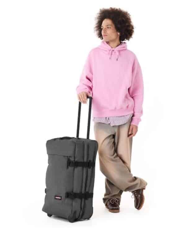 Découvrez notre avis complet sur la valise Eastpak Tranverz M 78L : résistance, capacité de 78 litres et praticité pour tous vos voyages.